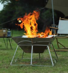 Taşınabilir Paslanmaz Çelik Ateş Yakma Standı, Kolay Sökülüp Takılabilir Mangal / Barbekü Izgarası 31*31*22CM