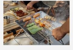 Taşınabilir Paslanmaz Çelik Ateş Yakma Standı, Kolay Sökülüp Takılabilir Mangal / Barbekü Izgarası 31*31*22CM