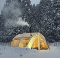 SHUFA GLAMPING Tekne Şekilli Bej Renk Şişme Çadır 400×350×220 cm – Şeffaf Kapı ve Pencereli-ZP88