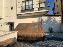 GLAMPING Family Şişme Kamp Çadırı 300*400*200 CM (YEŞİL) Şeffaf Pencereli ve Kapılı ( KUSURLU ÜRÜN )