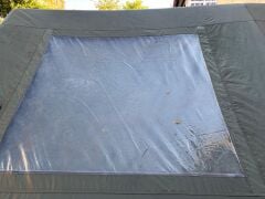 GLAMPING Family Şişme Kamp Çadırı 300*400*200 CM (YEŞİL) Şeffaf Pencereli ve Kapılı ( KUSURLU ÜRÜN )
