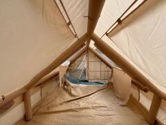 GLAMPING Family Şişme Kamp Çadırı 300*400*200 CM (BEJ) Şeffaf Pencereli ve Kapılı ( KUSURLU ÜRÜN )