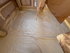GLAMPING Family Şişme Kamp Çadırı 300*400*200 CM (BEJ) Şeffaf Pencereli ve Kapılı ( KUSURLU ÜRÜN )
