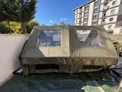 GLAMPING Family Şişme Kamp Çadırı 300*400*200 CM (YEŞİL) Şeffaf Pencereli ve Kapılı ( KUSURLU ÜRÜN )